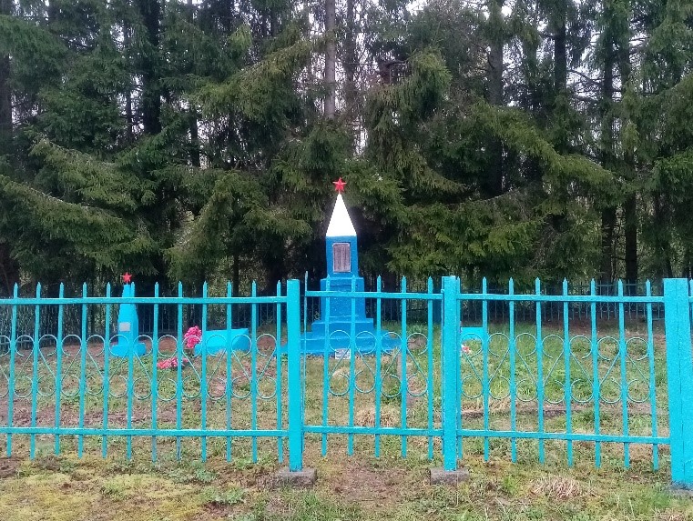 Воинское захоронение